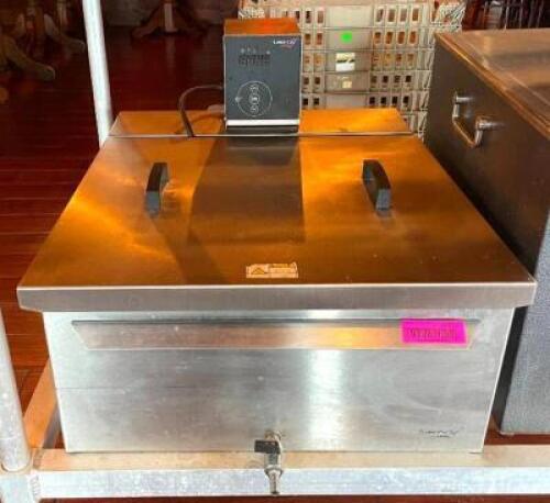 PEARL SOUS VIDE COOKER
