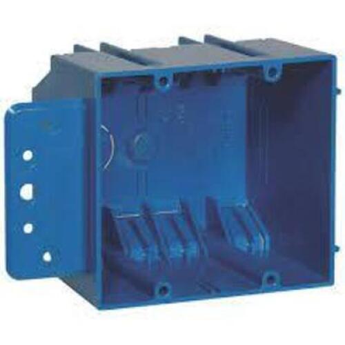 2-GANG 32 CU. IN. NEW WORK PVC ELECTRICAL BOX WITH FLANGE (CASE OF 18) BRAND/MODEL CARLON RETAIL PRICE: $31.28 THIS LOT IS ONE MONEY QUANT
