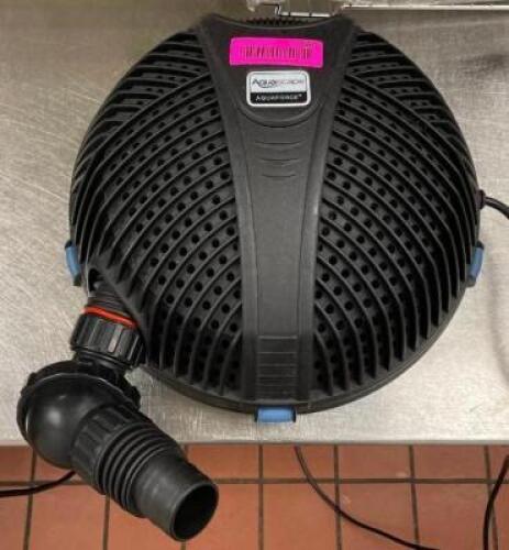 AQUAFORCE 1000 GPH WATERFALL AND FILTER PUMP WITH ATTACHMENTS