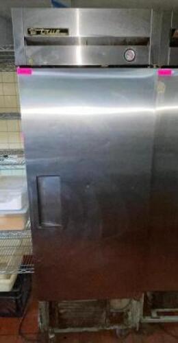 TRUE SINGLE DOOR COMMERCIAL FREEZER