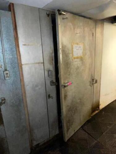 NORIS 6' X 6' WALK IN COOLER