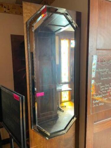 WALL MIRROR