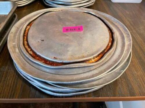 (6) ASSORTED PIZZA TRAYS