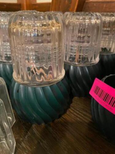 (16) TABLE LANTERNS