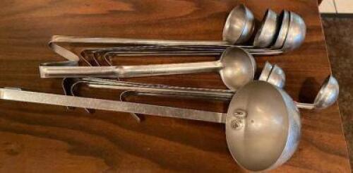 (1) LOT OF ASSORTED UTENSILS