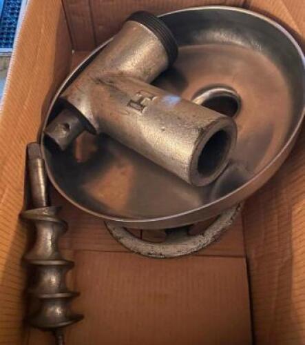 GRINDER ATTACHMENT FOR MIXER.