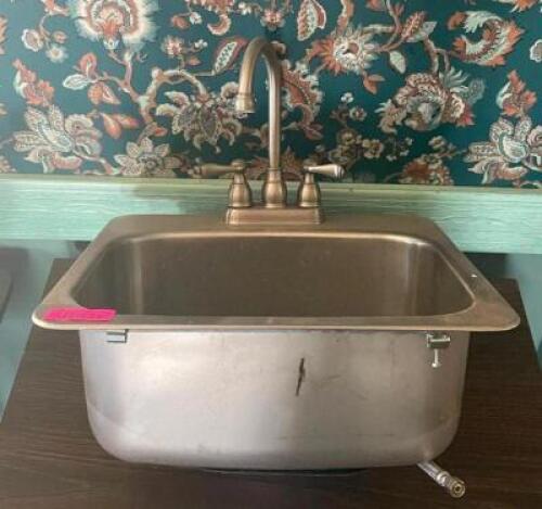 19" STAINLESS STEEL SINGLE BASIN SINK