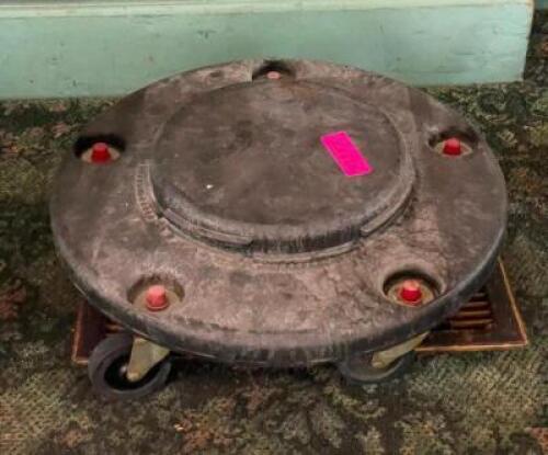 ROLLING TRASH CAN DOLLY