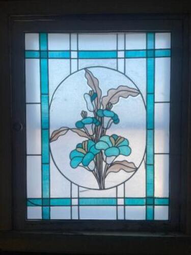 STAINED GLASS WINDOW PANEL