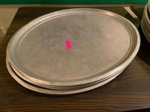 (8) 27" OVAL SERVING TRAYS