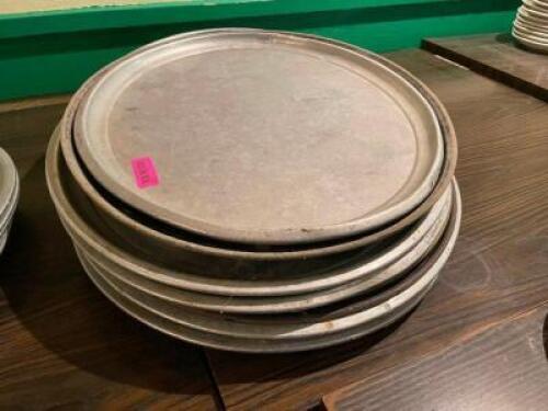 (10) 27" OVAL SERVING TRAYS