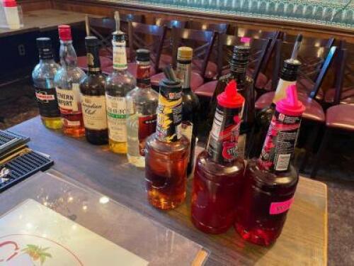 (1) LOT OF ASSORTED OPEN BOTTLES.