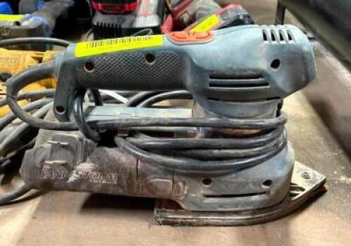 DESCRIPTION: ELECTRIC PALM SANDER BRAND/MODEL: BLACK & DECKER LOCATION: WAREHOUSE LOCATION: 6249 LORENS LN. CEDAR HILL, MO 63016 QTY: 1