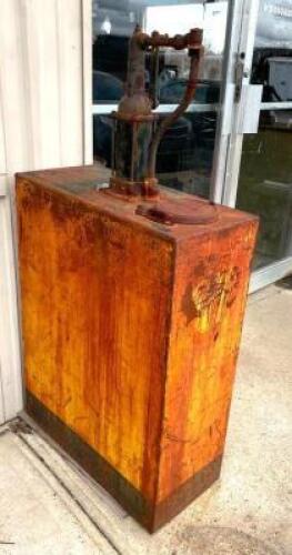 DESCRIPTION: (2) VINTAGE OIL LUBESTER PUMPS LOCATION: FRONT ENTRANCE LOCATION: 6249 LORENS LN. CEDAR HILL, MO 63016 QTY: 2