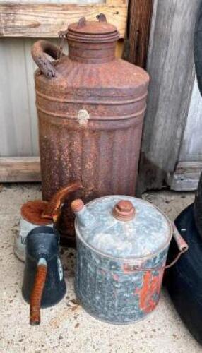 DESCRIPTION: ASSORTED VINTAGE OIL CANS LOCATION: FRONT ENTRANCE LOCATION: 6249 LORENS LN. CEDAR HILL, MO 63016 QTY: 1