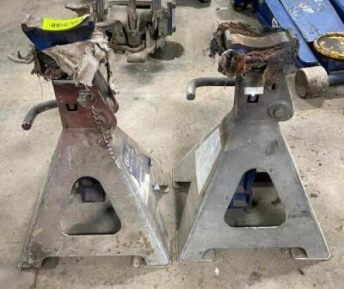 DESCRIPTION: (2) 6 TON JACK STANDS LOCATION: WAREHOUSE LOCATION: 6249 LORENS LN. CEDAR HILL, MO 63016 QTY: 2