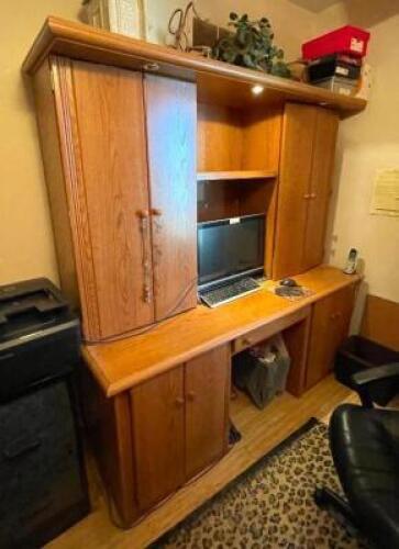 DESCRIPTION: WOODEN DESK WITH HUTCH SIZE: 72"X26" LOCATION: HOUSE #2 LOCATION: 6521 WOODLAND DRIVE CEDAR HILL, MO 63016 QTY: 1