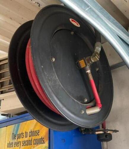 DESCRIPTION: PNEUMATIC HOSE REEL LOCATION: HOUSE #2 LOCATION: 6521 WOODLAND DRIVE CEDAR HILL, MO 63016 QTY: 1