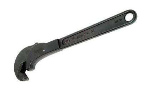 DESCRIPTION: (2) ONE HAND WRENCH BRAND/MODEL: REED/MW1 INFORMATION: BLACK/FORGED STEEL RETAIL$: 105.00 EACH SIZE: 11"L X 3/8-1"NOMINAL PIPE CAPACITY Q