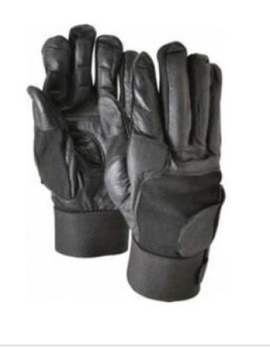 DESCRIPTION: (6) ANTI-VIBRATION WORK GLOVES BRAND/MODEL: ABILITYONE/84150I4984968 INFORMATION: BLACK/GEL PADDED RETAIL$: 48.42 EACH SIZE: 2XL QTY: 6