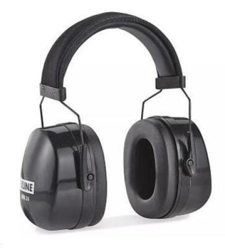 DESCRIPTION: (4) EAR MUFFS BRAND/MODEL: ELVEX/HB-100 INFORMATION: BLACK/22 DB RETAIL$: 26.00 EACH QTY: 4