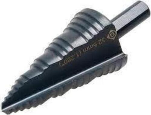 DESCRIPTION: (1) STEP BIT BRAND/MODEL: GREENLEE RETAIL$: $100.00 EA SIZE: 1.2" QTY: 1
