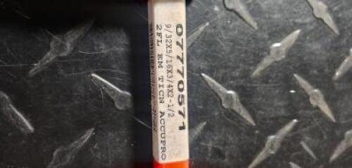 DESCRIPTION: (1) SOLID CARBIDE SQ END MILL BRAND/MODEL: ACCCUPRO 07770571 RETAIL$: 43.67 SIZE: 9/32" DIA 3/4" LOC 5/16" SD QTY: 1
