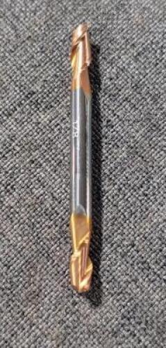 DESCRIPTION: (2) SOLID CARBIDE DOUBLE END SQ. END MILL BRAND/MODEL: ACCUPRO 07763246 RETAIL$: 23.93 EA SIZE: 1/8" DIA 1/4" LOC QTY: 2