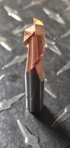 DESCRIPTION: (1) SOLID CARBIDE SQ END MILL BRAND/MODEL: ACCUPRO 07770720 RETAIL$: 40.34 SIZE: 3/8" DIA 5/8" LOC QTY: 1