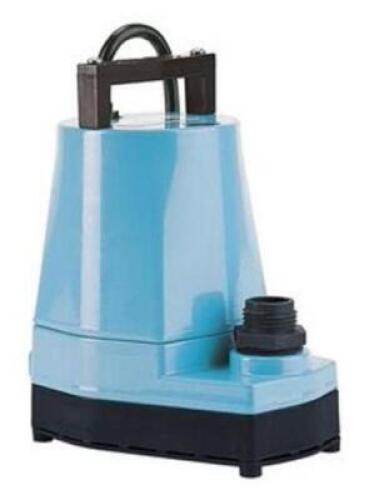 DESCRIPTION: (1) PLUG-IN UTILITY PUMP BRAND/MODEL: LITTLE GIANT/505902 INFORMATION: MAX HEAD: 26'/MAX TEMP: 120F RETAIL$: 144.19 SIZE: 6-1/8"BODY DIA