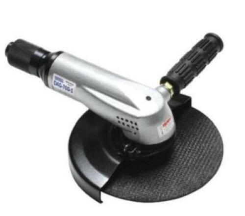 DESCRIPTION: (1) ANGLE GRINDER BRAND/MODEL: DAEWOO/SHK-DAG-7LG INFORMATION: SILVER/11,00 MAX RPM RETAIL$: 376.47 SIZE: 7" QTY: 1