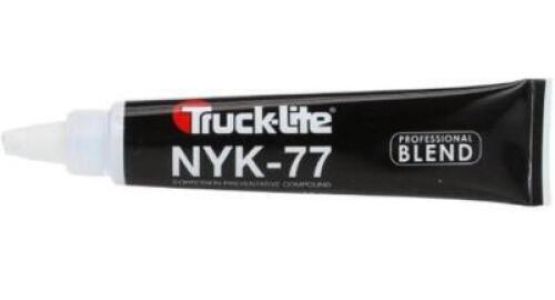 DESCRIPTION: (3) PACKS OF (10) CORROSION PREVENTIVE COMPOUND BRAND/MODEL: TRUCK-LITE/98013 INFORMATION: 12-VOLT LAMP ONLY RETAIL$: 55.60 PER PK OF 10
