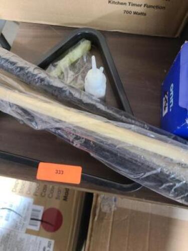 DESCRIPTION: (1) SET OF 2 POOLS STICKS AND RACK FOR POOL TABLE QTY: 1