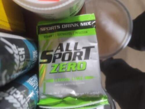 DESCRIPTION: (6) SPORTS DRINK MIX POWDER CONCENTRATE BRAND/MODEL: ALL SPORT #35YL24 INFORMATION: LEMON LIME RETAIL$: $6.12 EA SIZE: 1.9 OZ QTY: 6