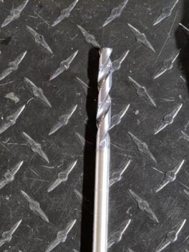 DESCRIPTION: (3) CARBIDE DRILL BIT BRAND/MODEL: SCTOOLC ORP ST1045-39109 RETAIL$: $ SIZE: .376" DIA QTY: 3