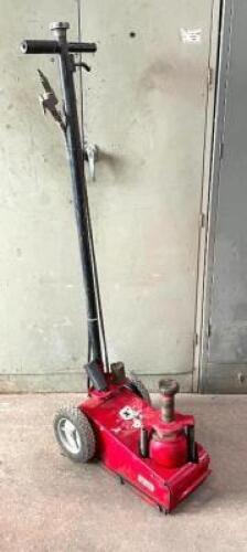 DESCRIPTION: 22-TON AIR/HYDRAULIC FLOOR JACK QTY: 1
