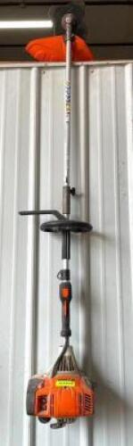 DESCRIPTION: STIHL KM131 GAS MULTI-SYSTEM POWER HEAD TRIMMER BRAND/MODEL: STIHL KM131 QTY: 1
