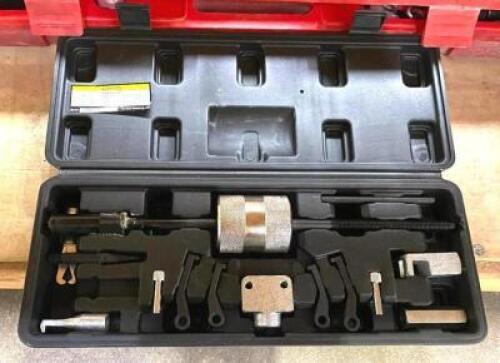 DESCRIPTION: SLIDE HAMMER AND PULLET SET WITH CASE BRAND/MODEL: PITTSBURGH 63609 QTY: 1