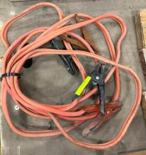 DESCRIPTION: AUTOMOTIVE JUMPER CABLES (LARGE) QTY: 1