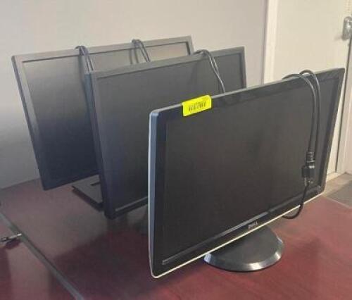 DESCRIPTION: (3) - PC. COMPUTER MONITOR SET BRAND / MODEL: DELL THIS LOT IS: SOLD BY THE PIECE QTY: 3