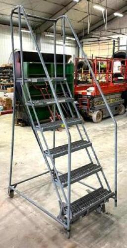 DESCRIPTION: 6-STEP METAL STEP LADDER BRAND/MODEL: COTTERMAN INFORMATION: HAS WHEELS AND STEP LOCK SIZE: 60"X24" QTY: 1