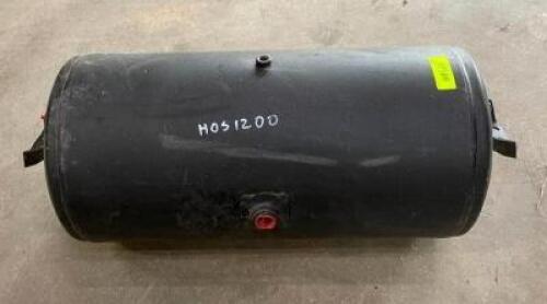 DESCRIPTION: COMMERCIAL AIR TANK RESERVOIR SIZE: 24" QTY: 1