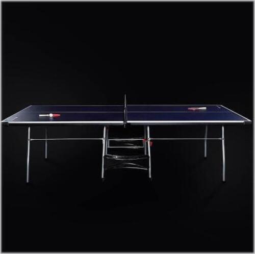 (1) TOURNAMENT SIZE TABLE TENNIS TABLE