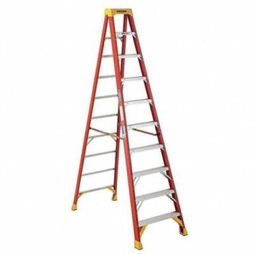 DESCRIPTION: (1) FIBERGLASS STEP LADDER BRAND/MODEL: WERNER #3W183 INFORMATION: ORANGE RETAIL$: $342.12 SIZE: 10FT 300LBS MAX QTY: 1