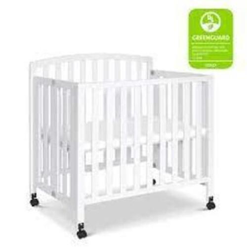 DESCRIPTION: (1) FOLDING PORTABLE MINI CRIB AND TWIN BED BRAND/MODEL: DAVINCI DYLAN #M18198W INFORMATION: WHITE RETAIL$: $160.00 EA QTY: 1