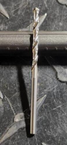 DESCRIPTION: (2) SOLID CARBIDE JOBBER DRILLS BRAND/MODEL: HERTEL 79891958 RETAIL$: $ 15.84 EA SIZE: #42 QTY: 2