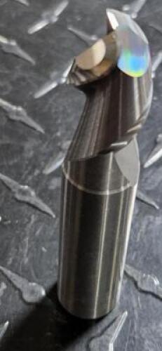 DESCRIPTION: (2) SOLID CARBIDE ROUGHING END MILL BRAND/MODEL: DATA FLUTE HSM20750 RETAIL$: $149.97 QTY: 2