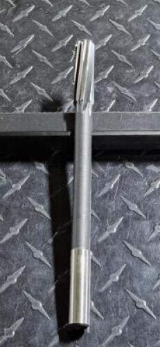 DESCRIPTION: (1) HSS CHUCKING REAMER BRAND/MODEL: INTERSTATE 02340404 RETAIL$: $54.29 SIZE: 5/8" DIA QTY: 1