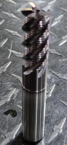 DESCRIPTION: (2) FINE PITCH ROUGHING END MILL BRAND/MODEL: JET POWER 95150 RETAIL$: $150.76 SIZE: 5/8" DIA 1-1/4" LOC QTY: 2