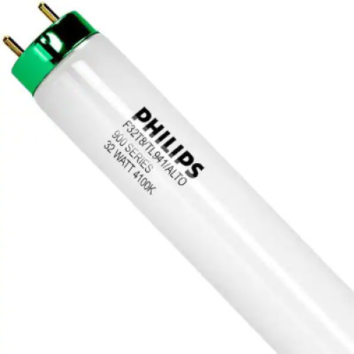 DESCRIPTION: 36CT BOX OF 4' T8 FLUORESCENT TUBES BRAND/MODEL: PHILIPS F32T8/TL830/ALTO RETAIL$: $2.33/TUBE SIZE: 4' QTY: 1
